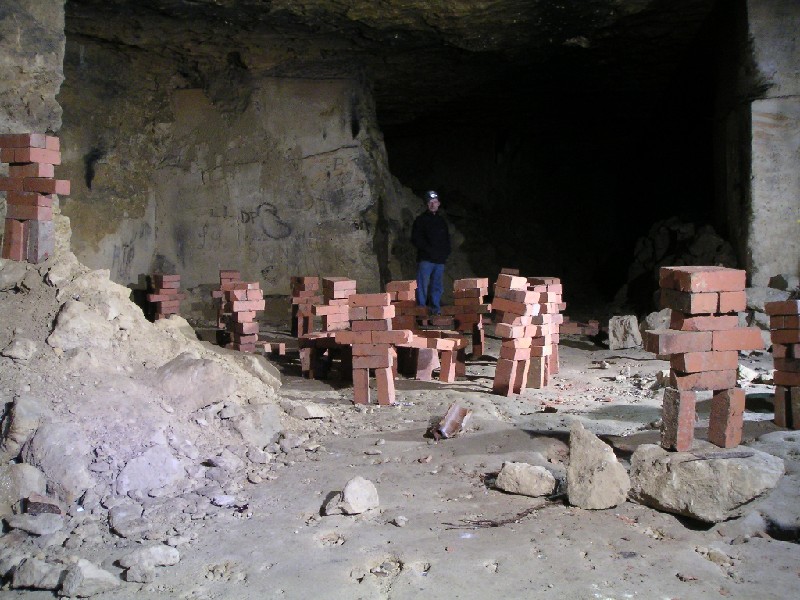 bfs_robots1.jpg - The re-incarnation of the brick robots, having their own druidic ritual.