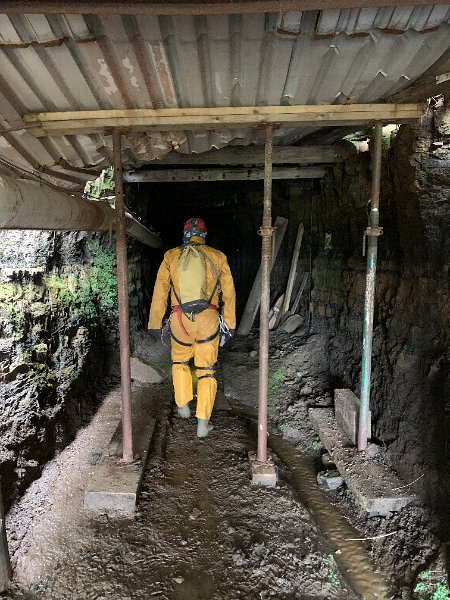 IMG_0152.jpg - Entrance to Greenlaws Firestone Level.