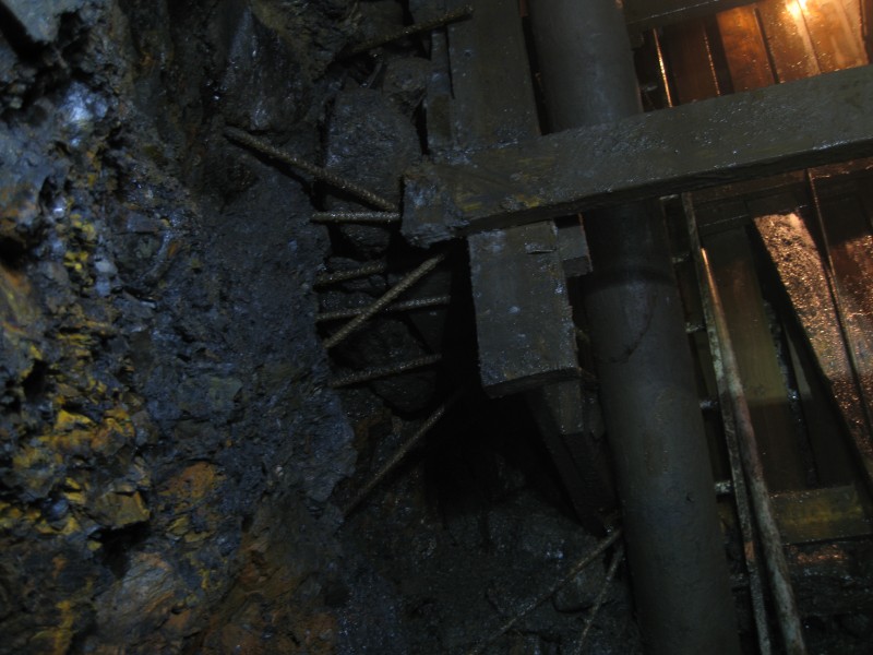 IMG_2766.jpg - Timbering and rebar supports on the left hand side of the shaft.