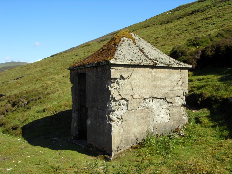 ngsf_oldpowderstore2.jpg - The old powder house, on Mossy Burn Hill. Much nicer than the new magazine.