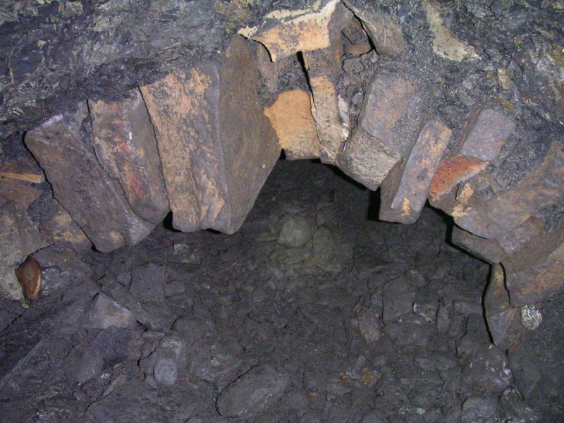 sc_carrsxv_collapse1.jpg - View of the one of the dug out collapses in Carr's Cross Vein.