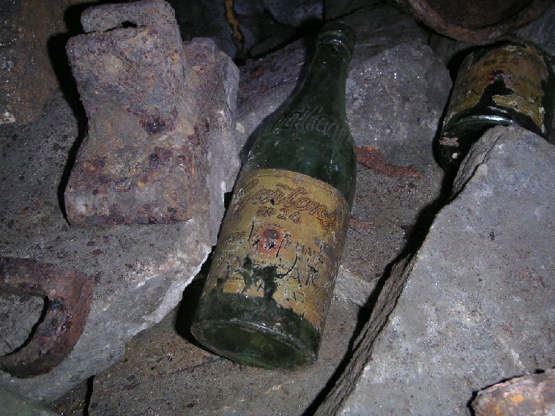 PICT0006.JPG - Some old bottles in the workings.