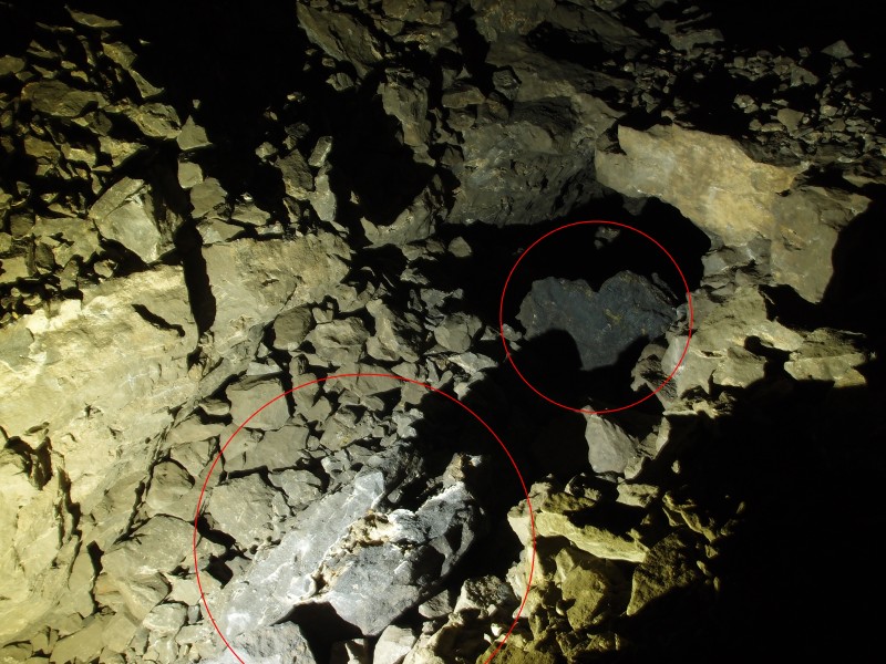 P7242976RF.jpg - The two chuncks off the roof.