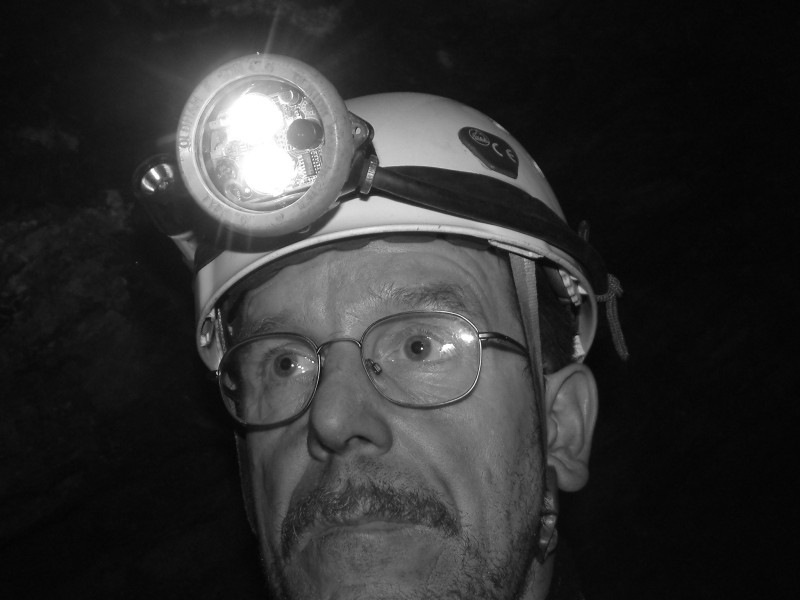 sc_mark_bw.jpg - Whilst we were having fun in the sublevel Mark got bored and started taking photographs of himself, this was the arty black and white stage.