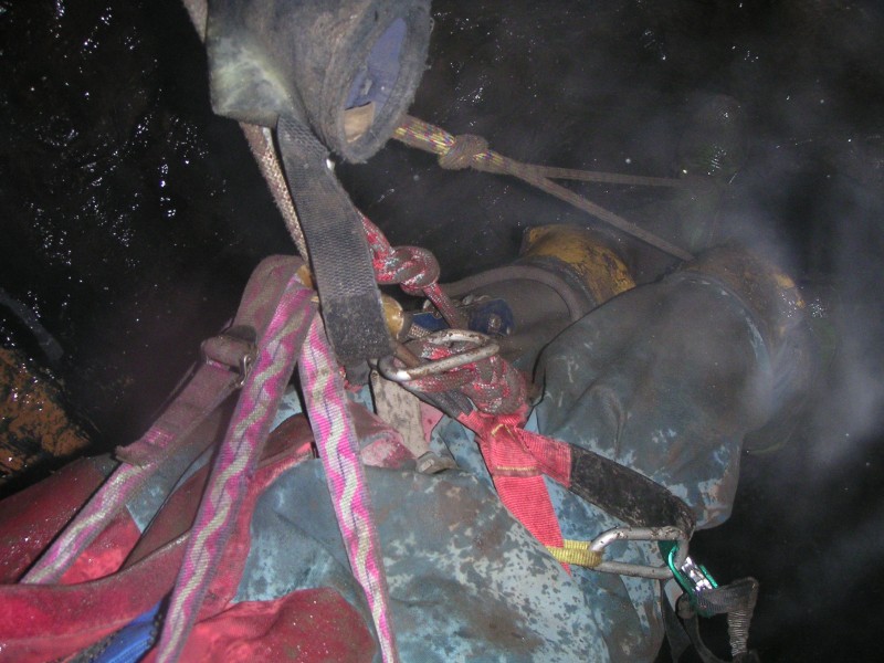 sc_whimseyascent.jpg - Whilst going back up the shaft, I got the urge to take pics.