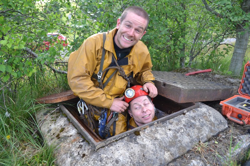 DSC_0038.JPG - Trouble with the youngon. Photo by Sal.