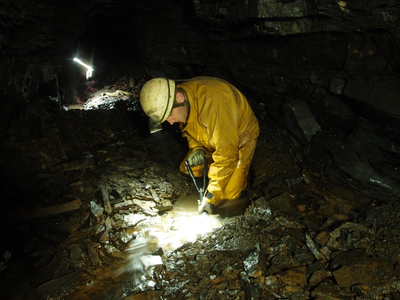 P7281388.JPG - Mr Karli digging away - always happiest when doing water management.