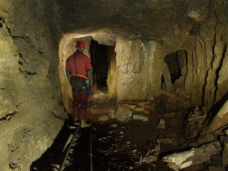 P6113836.JPG - Junction for the loop in the flats.