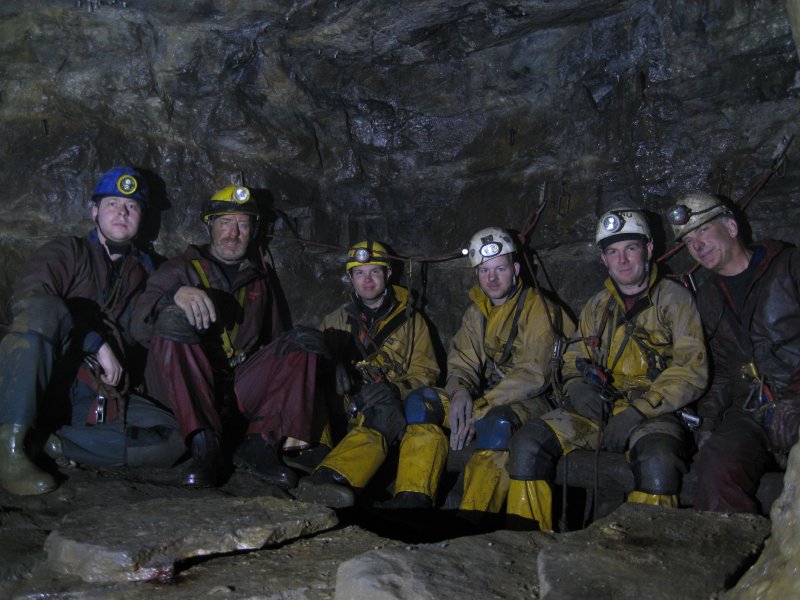 22_sc_prouds_sump-12-41.jpg - 12:41: Proud's Sump, all observing critical safety protocol, even though some had to be coerced into it.