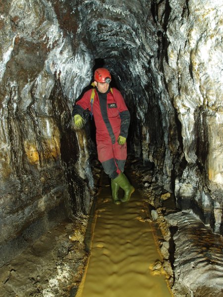 P4023367.JPG - Hanginshaw Branch horse level.